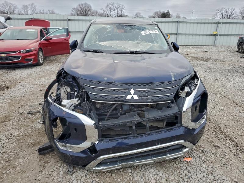 Photo 5 from auction – 2022 MITSUBISHI OUTLANDER with VIN JA4J4UA87NZ088403