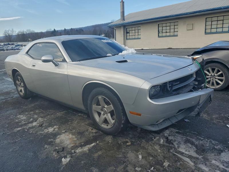 Photo 4 from auction – 2010 DODGE CHALLENGER with VIN 2B3CJ4DV5AH170330