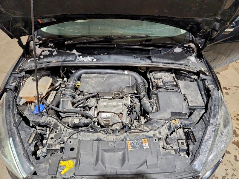 Photo 11 from auction – 2016 FORD FOCUS SE with VIN 1FADP3KE2GL272927