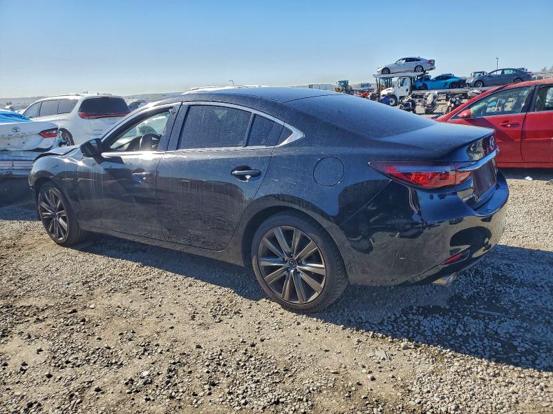 Photo 2 from auction – 2018 MAZDA 6 TOURING with VIN JM1GL1VM7J1333959