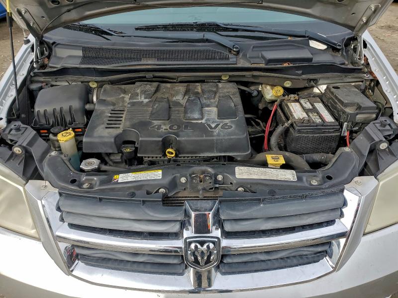 Photo 12 from auction – 2010 DODGE GRAND CARA with VIN 2D4RN6DX3AR343351