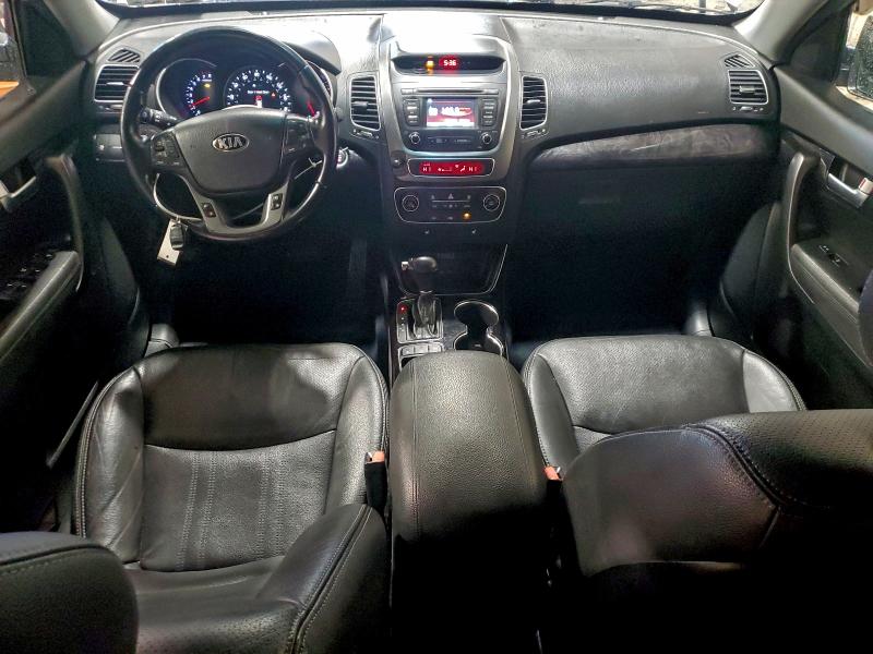 Photo 8 from auction – 2014 KIA SORENTO EX with VIN 5XYKUDA78EG498918