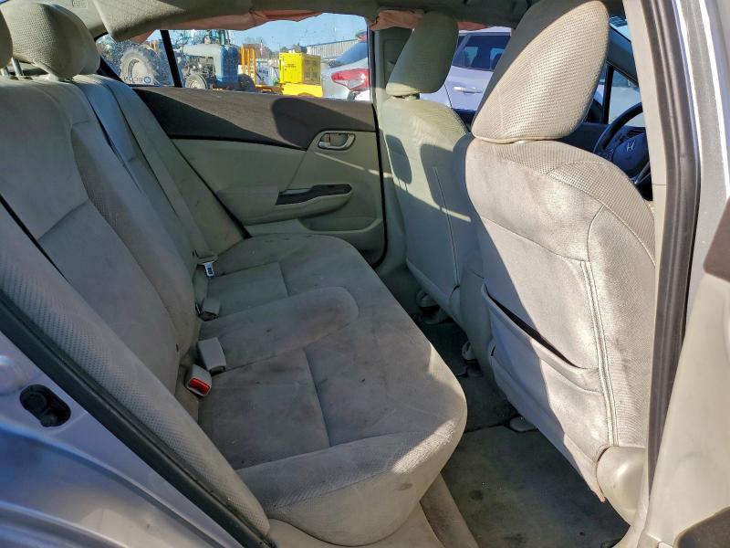 Photo 10 from auction – 2012 HONDA CIVIC LX with VIN 2HGFB2F54CH334553