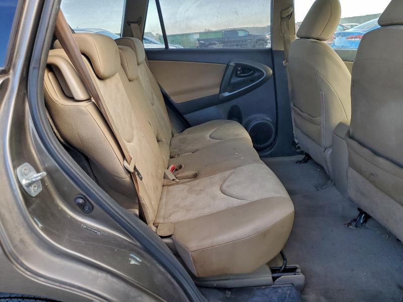 Photo 11 from auction – 2010 TOYOTA RAV4 with VIN 2T3BF4DV4AW059991