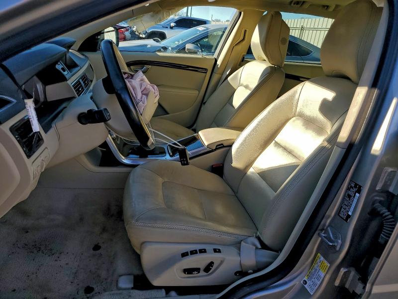 Photo 7 from auction – 2015 VOLVO XC70 T5 PL with VIN YV440MBM8F1230037