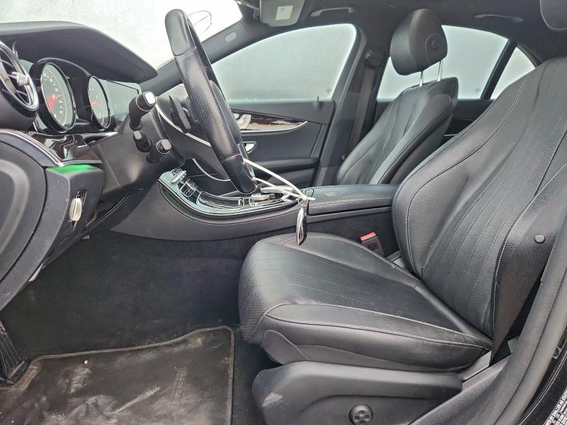 Photo 7 from auction – 2017 MERCEDES-BENZ E 300 with VIN WDDZF4JB9HA275410
