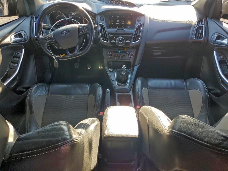 Фото 8 с аукциона – 2017 FORD FOCUS ST с VIN 1FADP3L95HL348725
