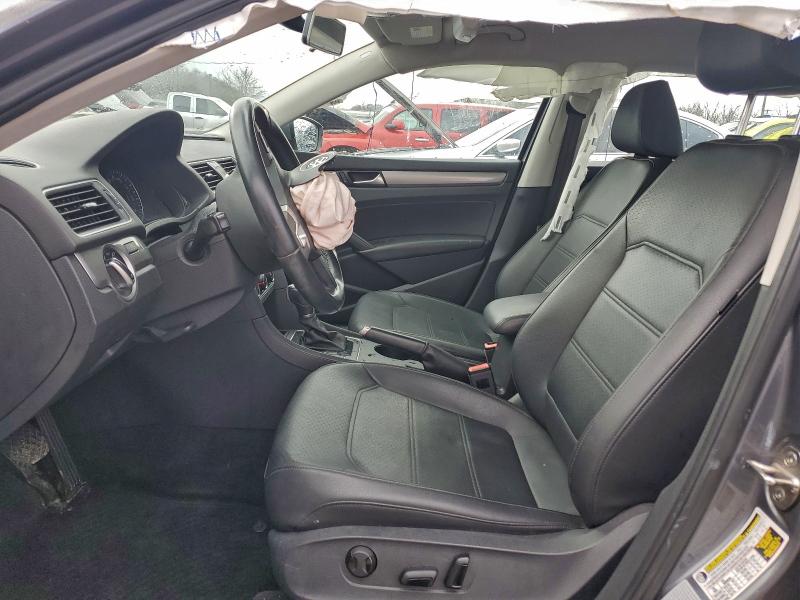 Photo 7 from auction – 2015 VOLKSWAGEN PASSAT S with VIN 1VWAS7A30FC119980