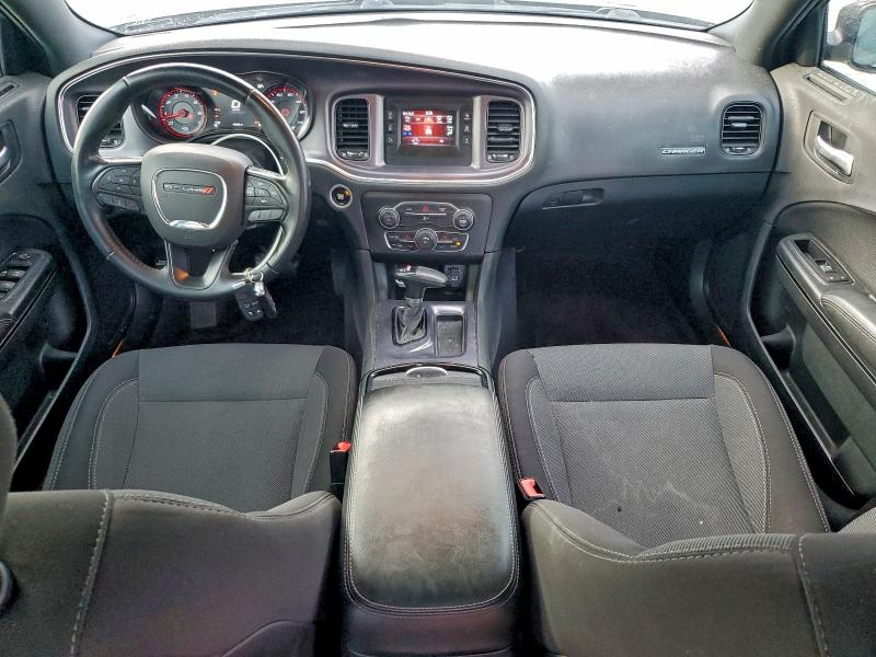 Photo 8 from auction – 2017 DODGE CHARGER SE with VIN 2C3CDXBGXHH511277