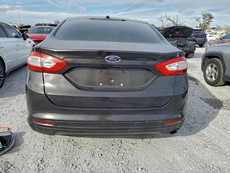Photo 6 from auction – 2014 FORD FUSION SE with VIN 3FA6P0H7XER137449