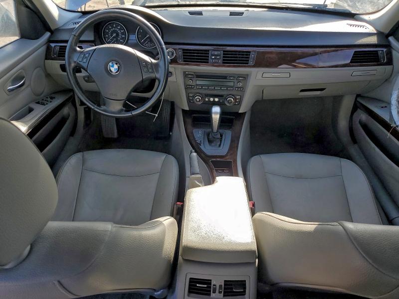 Photo 8 from auction – 2011 BMW 328 I with VIN WBAPH7C54BE461194
