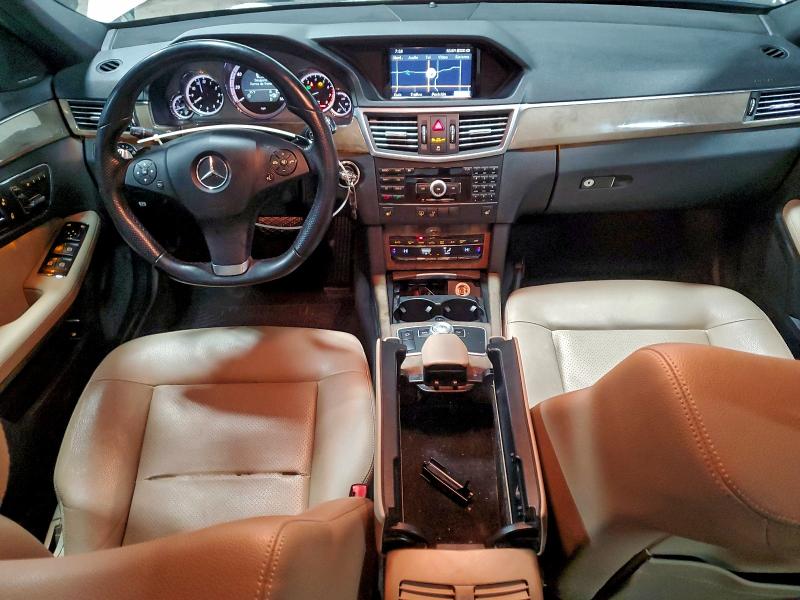 Photo 8 from auction – 2010 MERCEDES-BENZ E 350 4MAT with VIN WDDHF8HBXAA105393