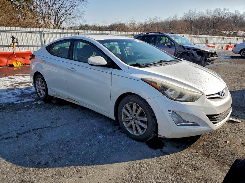 Photo 4 from auction – 2016 HYUNDAI ELANTRA SE with VIN 5NPDH4AE1GH654627