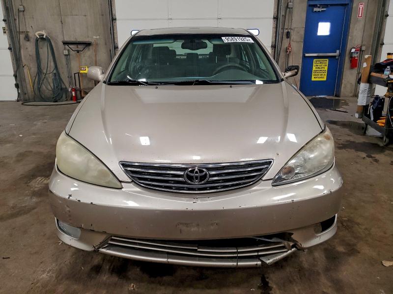 Photo 5 from auction – 2005 TOYOTA CAMRY LE with VIN 4T1BE30K85U011904