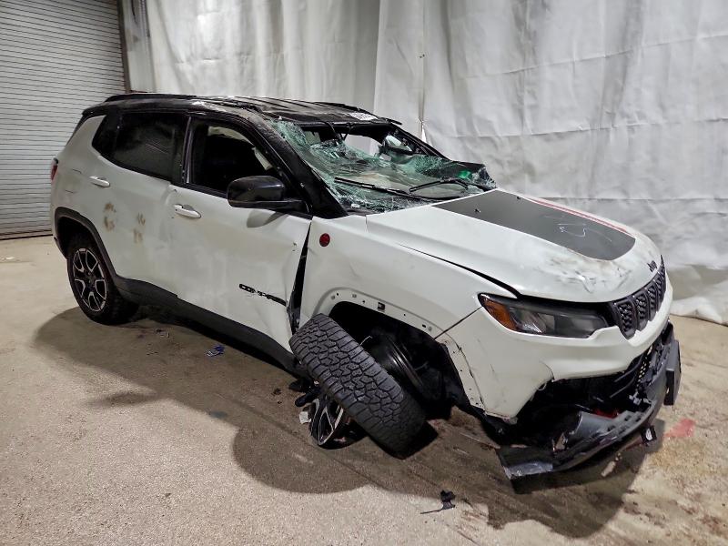 Photo 4 from auction – 2025 JEEP COMPASS TR with VIN 3C4NJDDN8ST543182