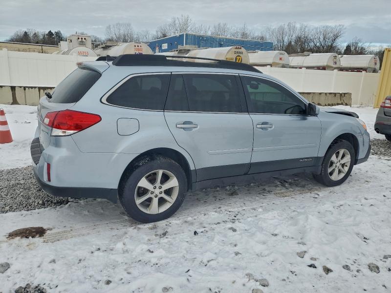 Photo 3 from auction – 2013 SUBARU OUTBACK 2. with VIN 4S4BRCJC3D3303167