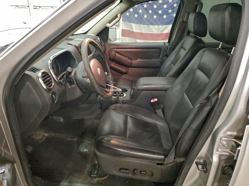 Photo 7 from auction – 2007 FORD EXPLORER L with VIN 1FMEU75897UA80902