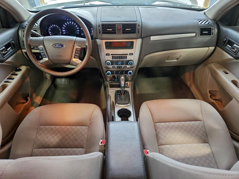 Photo 8 from auction – 2011 FORD FUSION SE with VIN 3FAHP0HA4BR149208