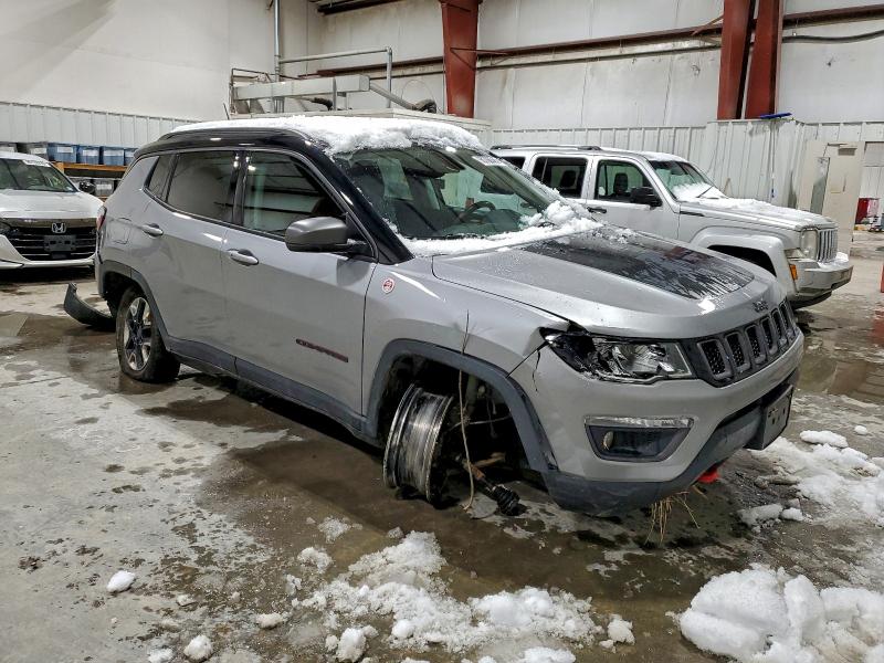 Photo 4 from auction – 2018 JEEP COMPASS TR with VIN 3C4NJDDB9JT245860
