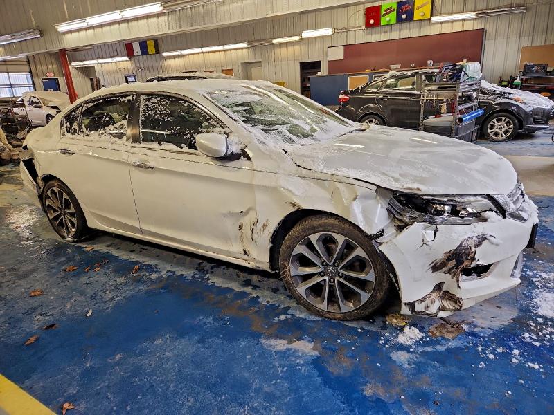 Photo 4 from auction – 2014 HONDA ACCORD SPO with VIN 1HGCR2F55EA299232