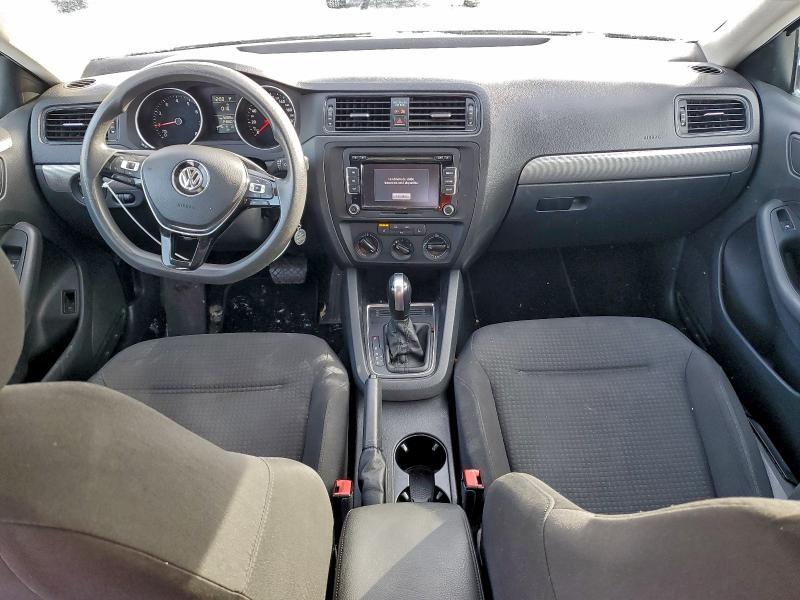 Photo 8 from auction – 2015 VOLKSWAGEN JETTA BASE with VIN 3VW2K7AJ9FM265876