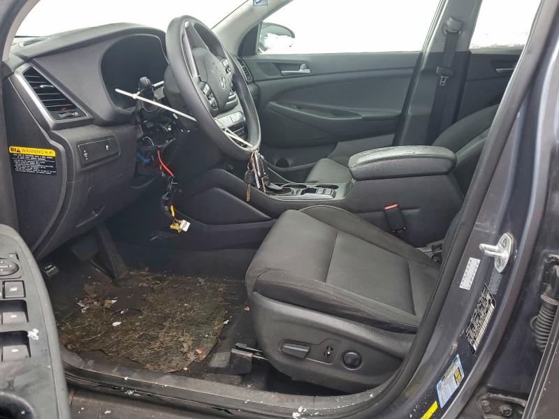 Photo 7 from auction – 2017 HYUNDAI TUCSON LIM with VIN KM8J3CA42HU574078
