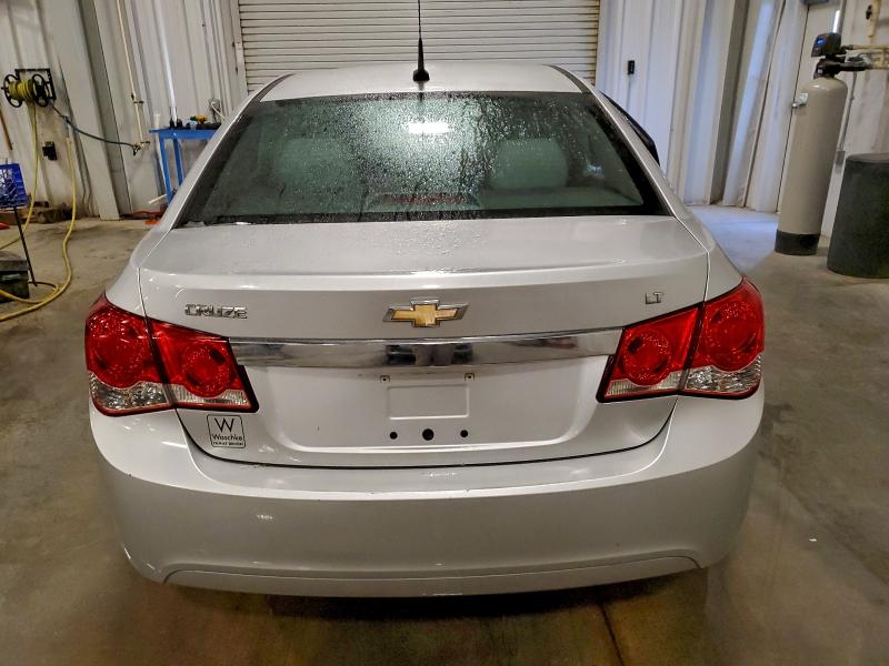 Photo 6 from auction – 2014 CHEVROLET CRUZE LT with VIN 1G1PC5SB4E7155093