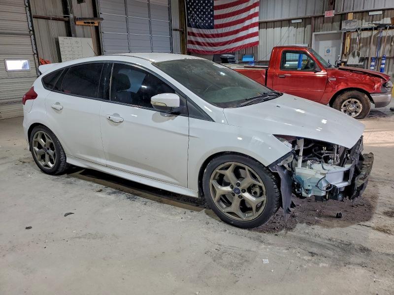 Photo 4 from auction – 2017 FORD FOCUS ST with VIN 1FADP3L99HL343253