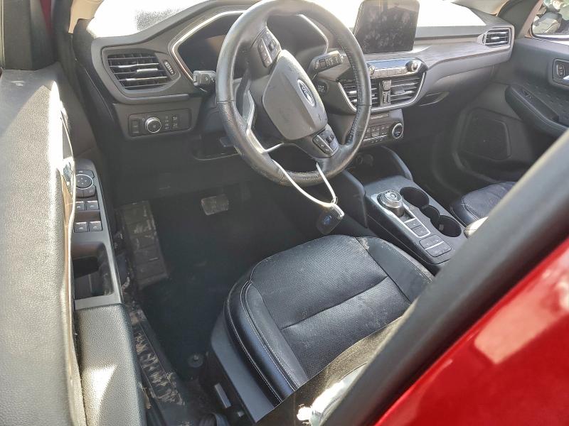 Photo 8 from auction – 2020 FORD ESCAPE with VIN 1FMCU9J9XLUA15441