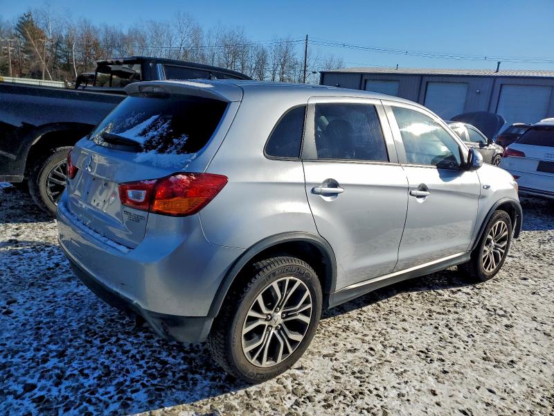 Foto 3 de la subasta – 2016 MITSUBISHI OUTLANDER con VIN JA4AR3AU2GZ025642