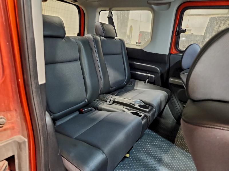 Photo 10 from auction – 2004 HONDA ELEMENT EX with VIN 5J6YH28554L000243