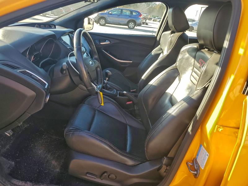 Photo 7 from auction – 2015 FORD FOCUS ST with VIN 1FADP3L90FL354025