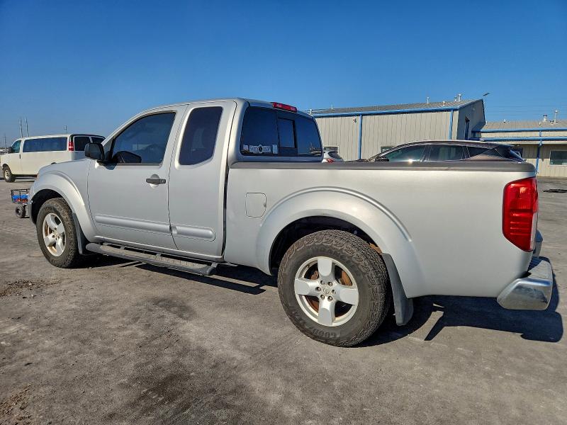 Photo 2 from auction – 2005 NISSAN FRONTIER K with VIN 1N6AD06U85C418053