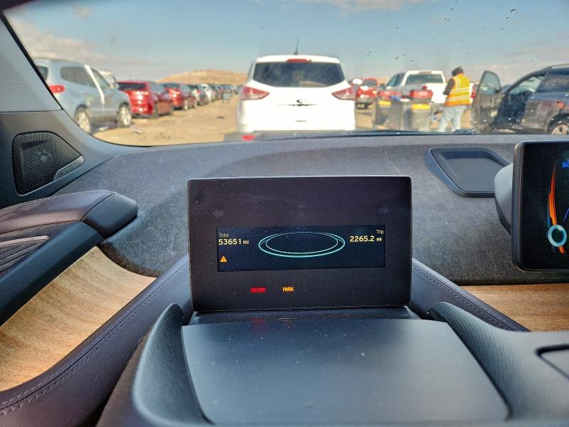 Photo 9 from auction – 2014 BMW I3 BEV with VIN WBY1Z2C50EV285353