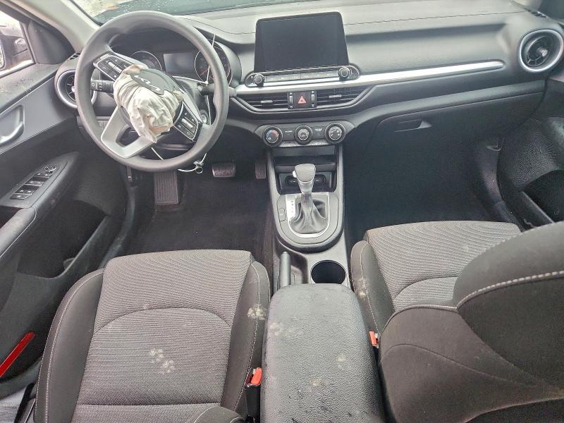 Photo 8 from auction – 2024 KIA FORTE with VIN 3KPF24AD1RE747396