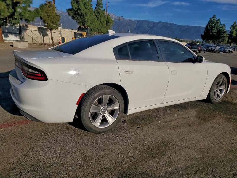 Photo 3 from auction – 2016 DODGE CHARGER SX with VIN 2C3CDXHGXGH222891