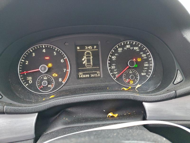 Photo 9 from auction – 2012 VOLKSWAGEN PASSAT with VIN 1VWBH7A30CC109643