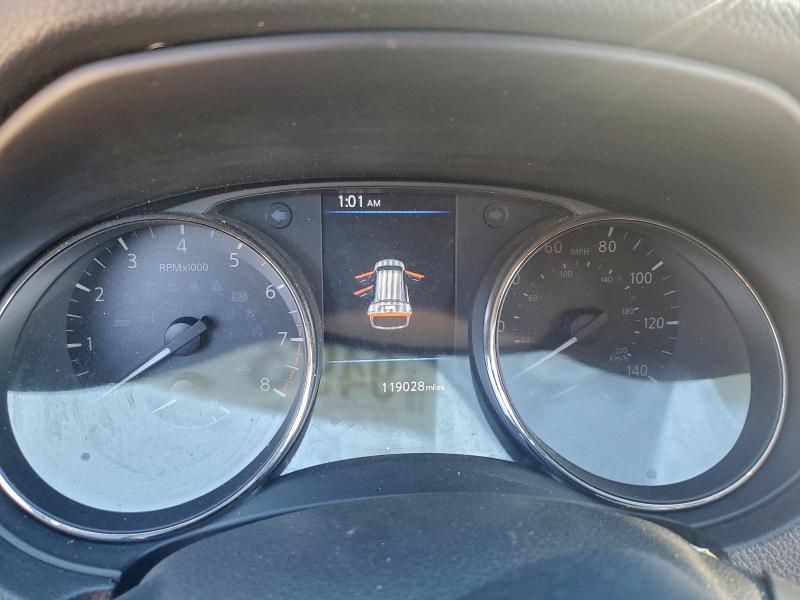 Photo 9 from auction – 2018 NISSAN ROGUE S with VIN JN8AT2MT2JW488611