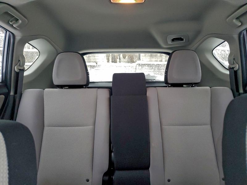 Photo 10 from auction – 2018 TOYOTA RAV4 ADVEN with VIN JTMRFREV4JD245604