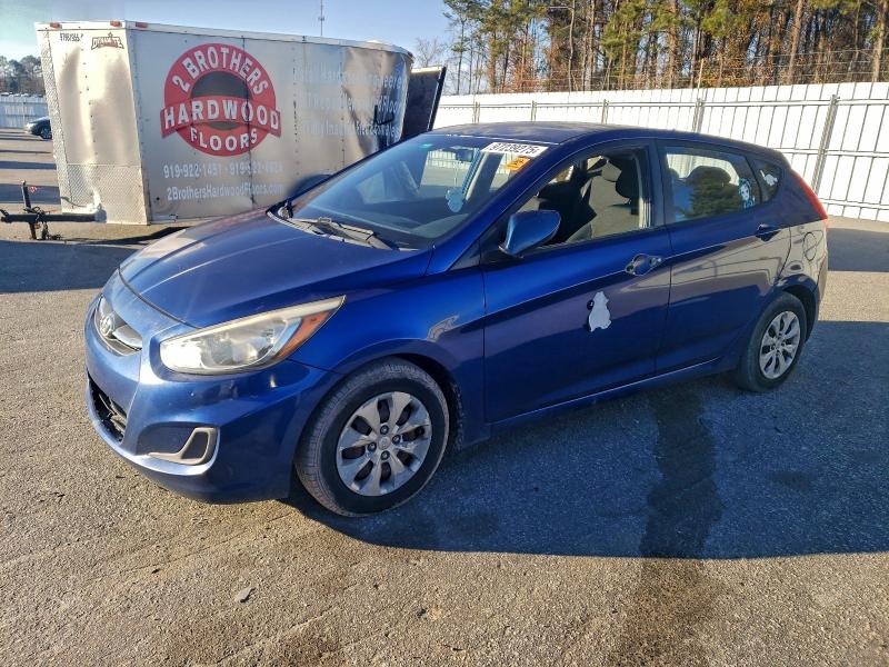 HYUNDAI ACCENT GS 2015 with VIN KMHCT5AE3FU203411 - Photo from auction