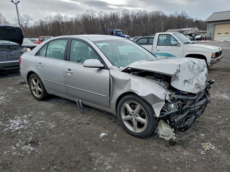 Photo 4 from auction – 2008 HYUNDAI SONATA SE with VIN 5NPEU46F88H350858