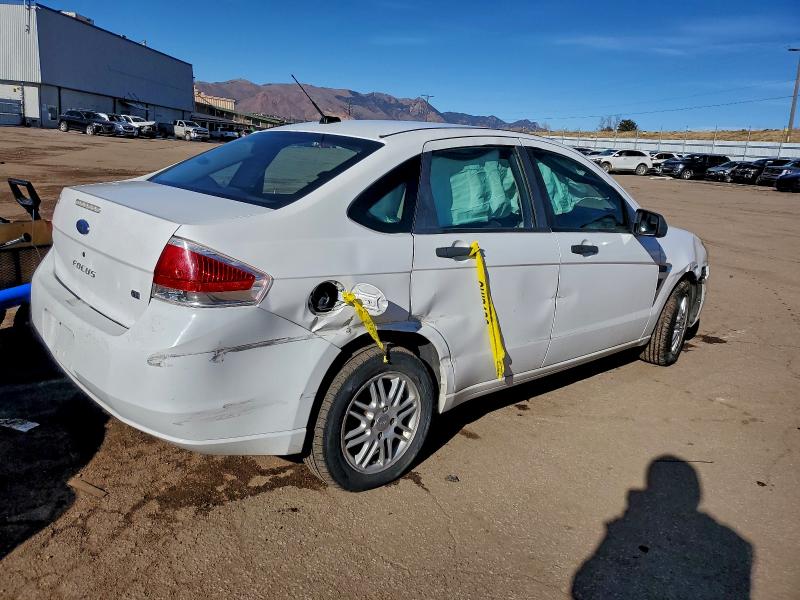 Photo 3 from auction – 2008 FORD FOCUS SE with VIN 1FAHP35N88W120390