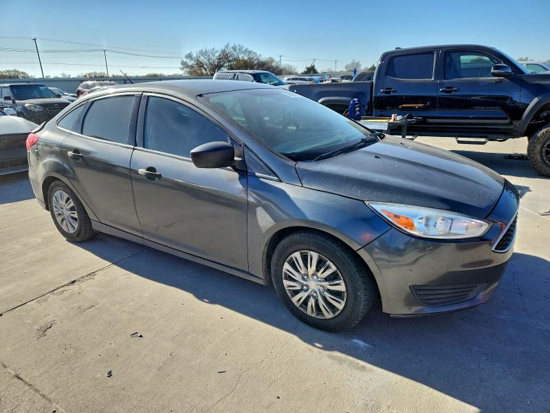 Photo 4 from auction – 2016 FORD FOCUS S with VIN 1FADP3E24GL202704