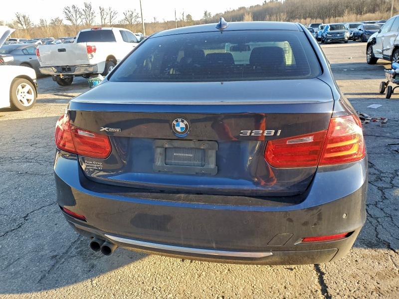 Photo 6 from auction – 2015 BMW 328 XI with VIN WBA3B3G5XFNR87659