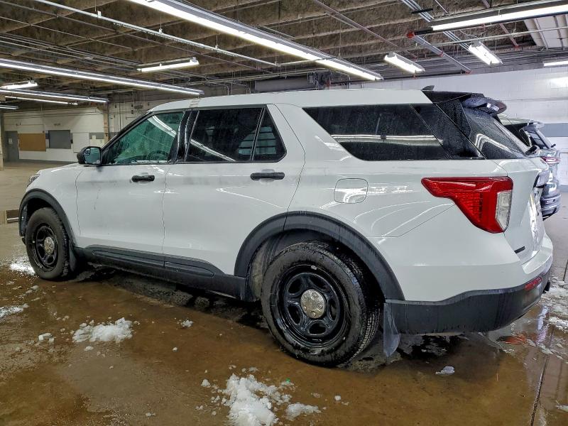 Photo 2 from auction – 2022 FORD EXPLORER P with VIN 1FM5K8AW9NNA11859