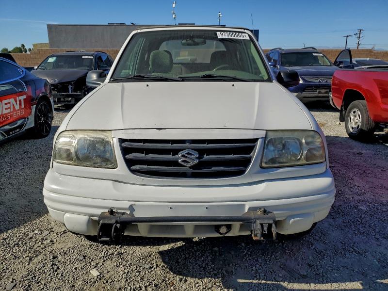 Photo 5 from auction – 2001 SUZUKI VITARA JLS with VIN 2S3TC52C416100539