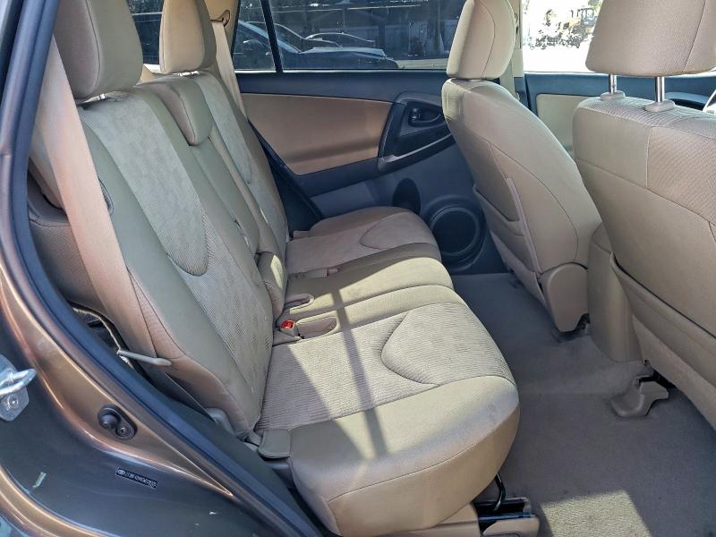 Photo 11 from auction – 2012 TOYOTA RAV4 with VIN 2T3BF4DVXCW228205