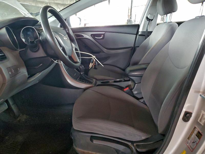 Photo 7 from auction – 2016 HYUNDAI ELANTRA SE with VIN 5NPDH4AE7GH784489