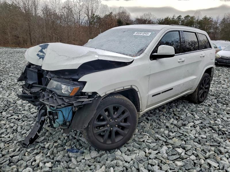 JEEP GRAND CHER 2018 with VIN 1C4RJFAG0JC214814 - Photo from auction