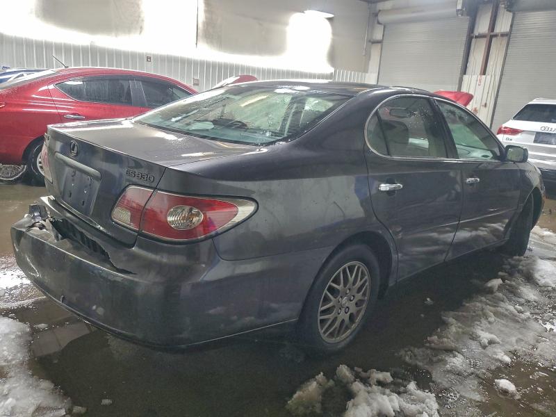 Photo 3 from auction – 2004 LEXUS ES with VIN JTHBA30G245028653